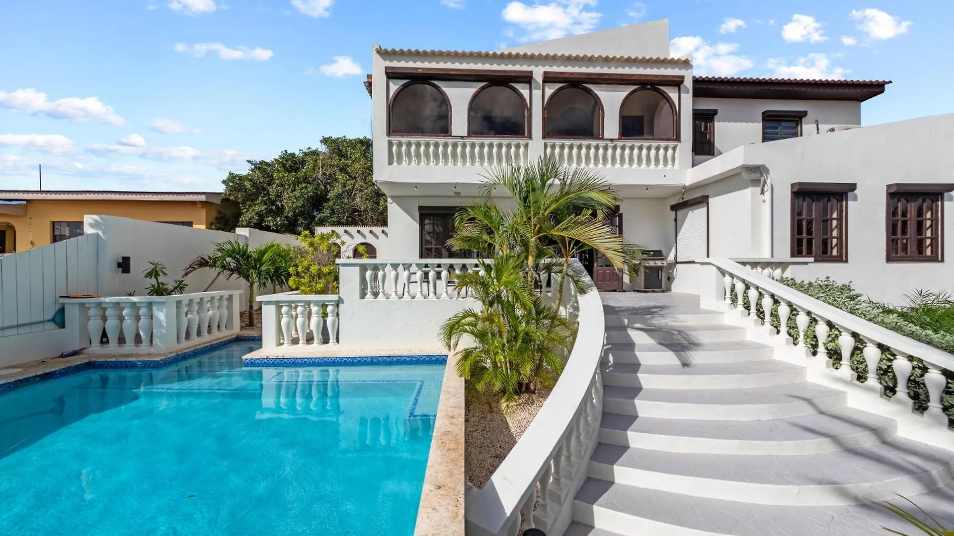 Million Dollar View Spanish Hacienda Style Luxury Villa In Jan Thiel Curacao