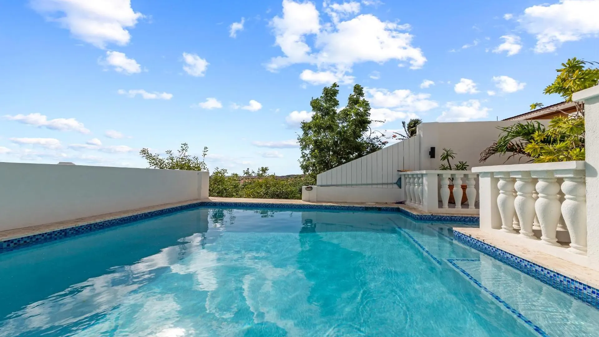 Million Dollar View Spanish Hacienda Style Luxury Villa In Jan Thiel 0*,  Curacao